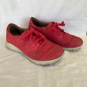 Dansko Alissa raspberry milled nubuck sneakers